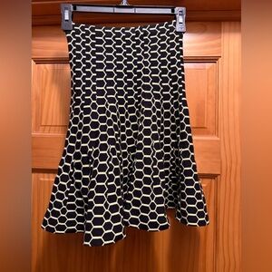 Black & yellow  Hexagon Knit Flared Skirt